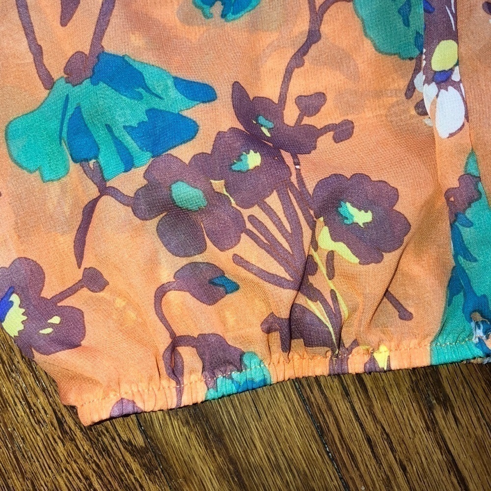 Floral Top - Picture 7 of 11